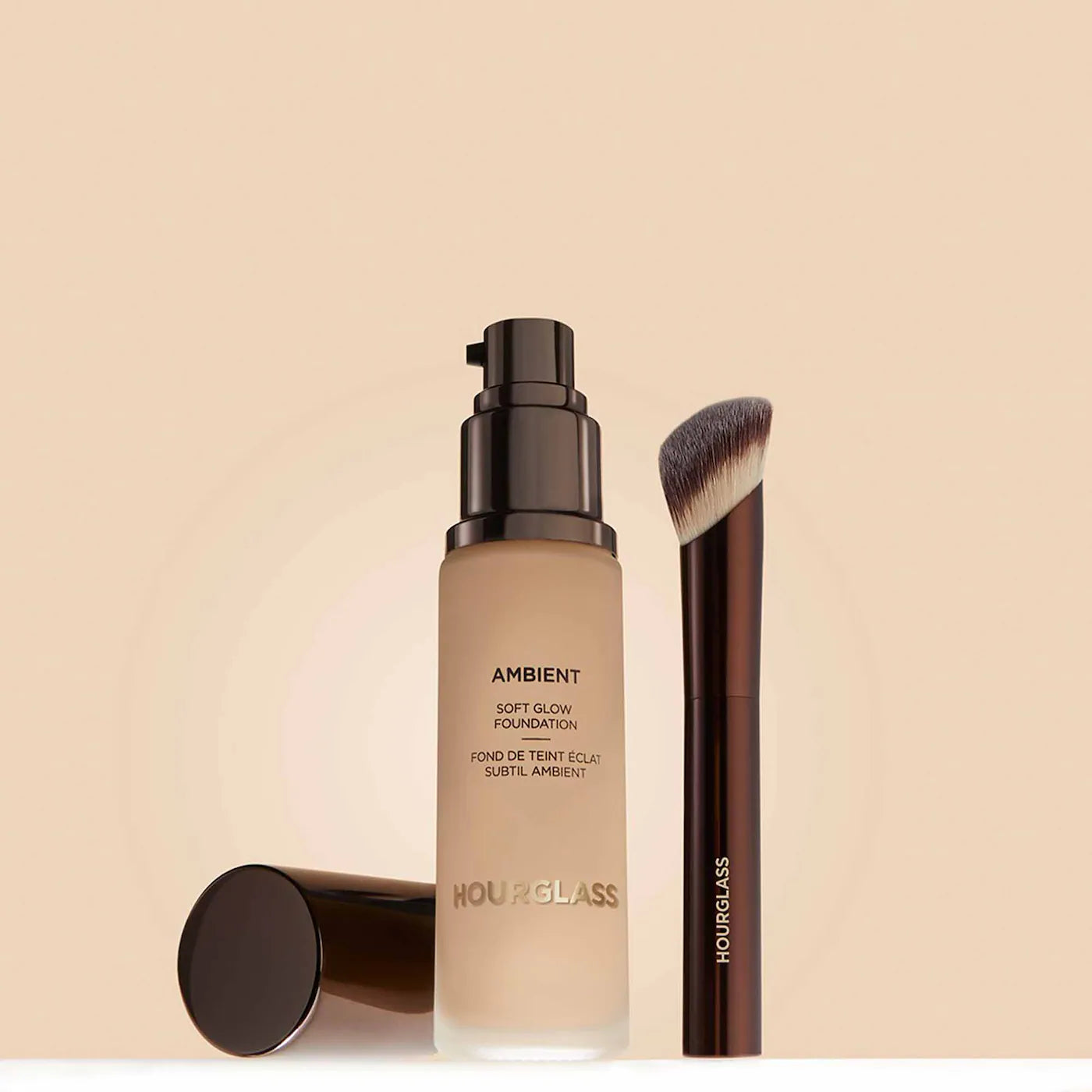Ambient Soft Glow Foundation Brush - Hourglass