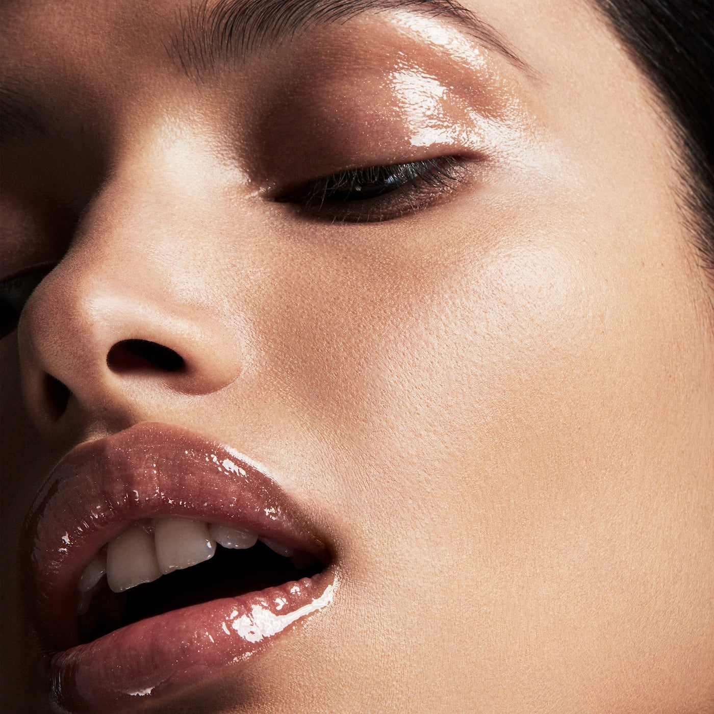 Gloss Bomb Universal Lip Luminizer - Fenty Beauty